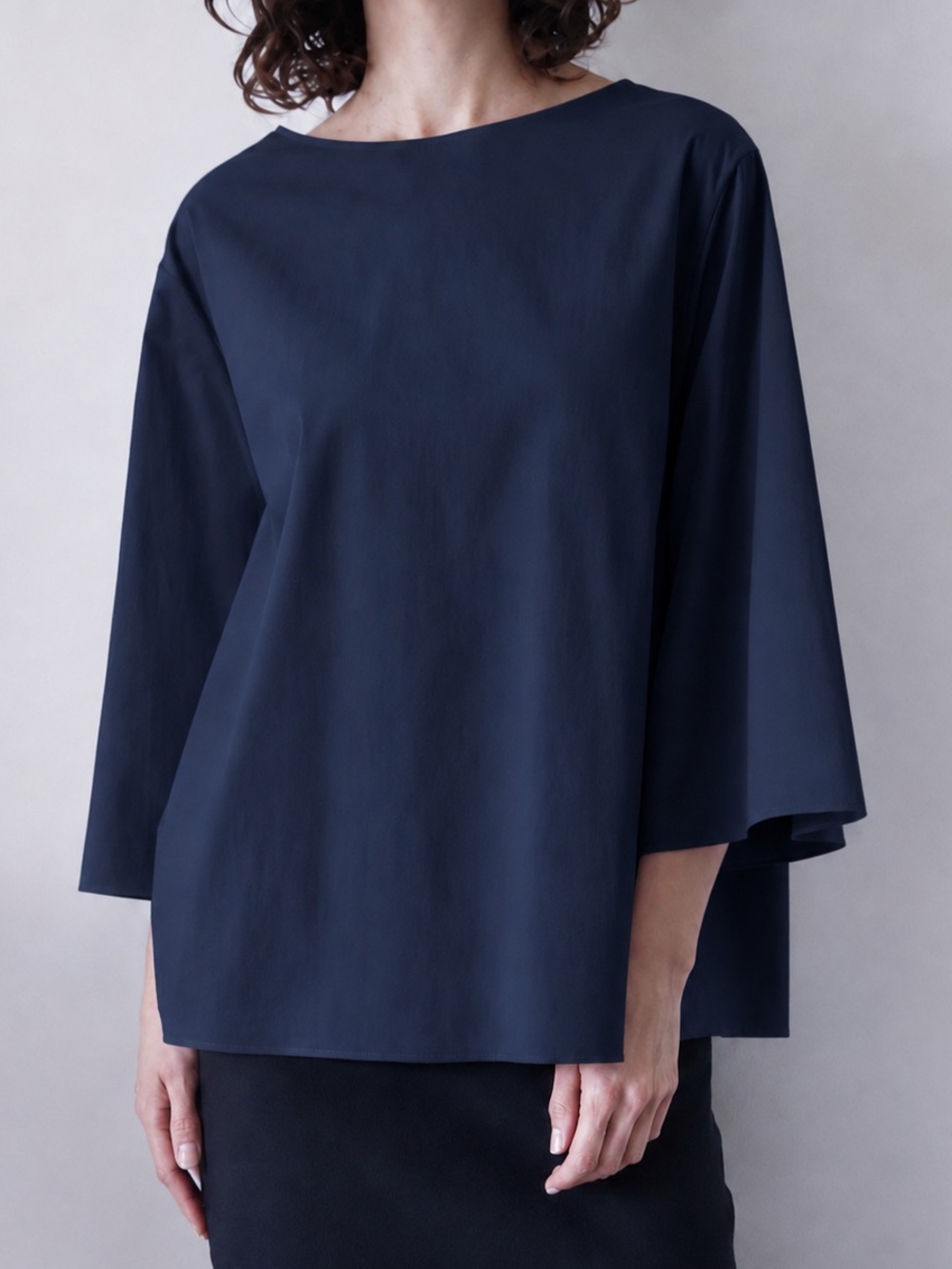 The Row Cotton Poplin Bolarin Top in Navy Blue Medium